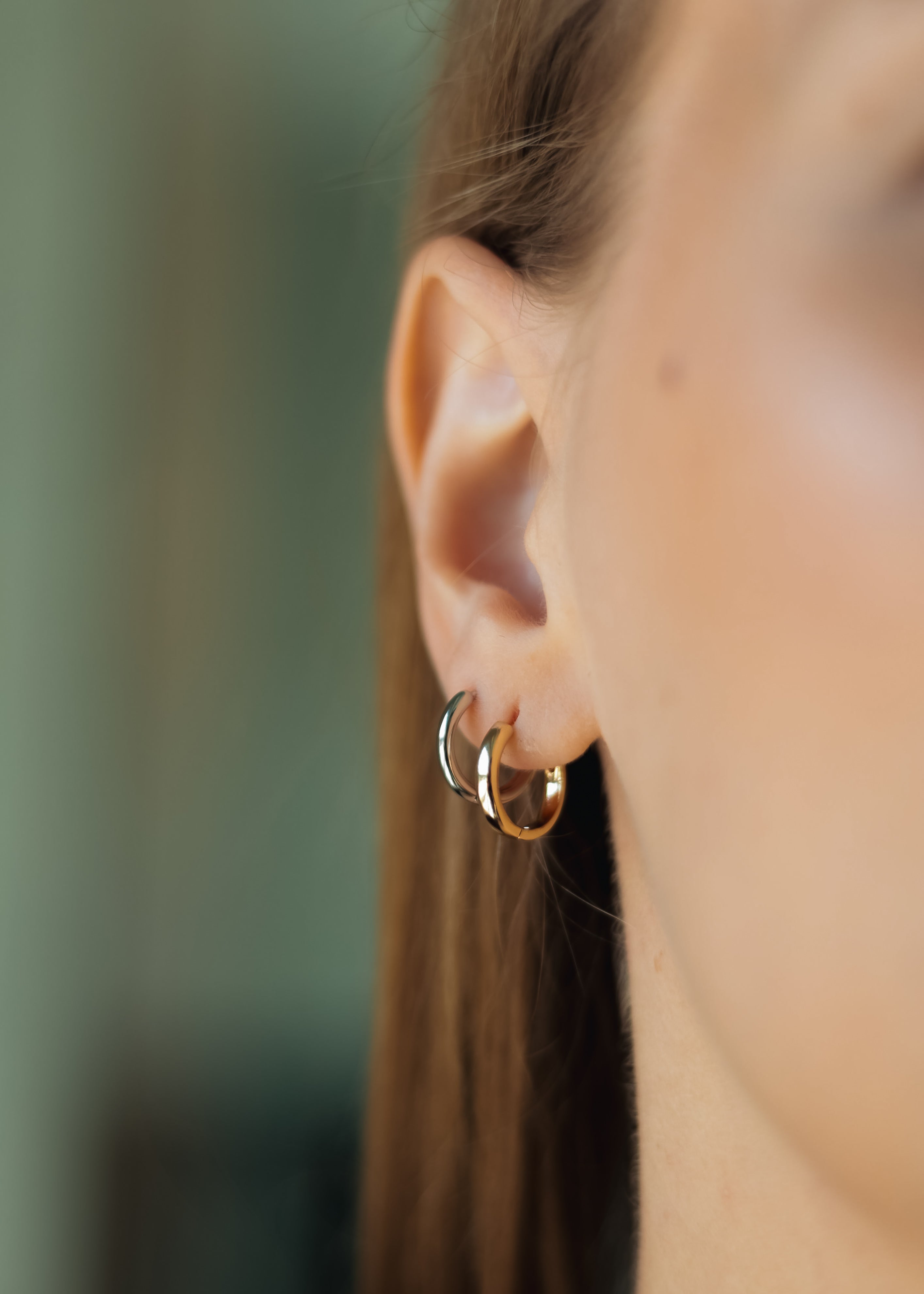 Hypoallergenic Small Hoop Earrings – 14K Gold , Rose & White Gold Plated