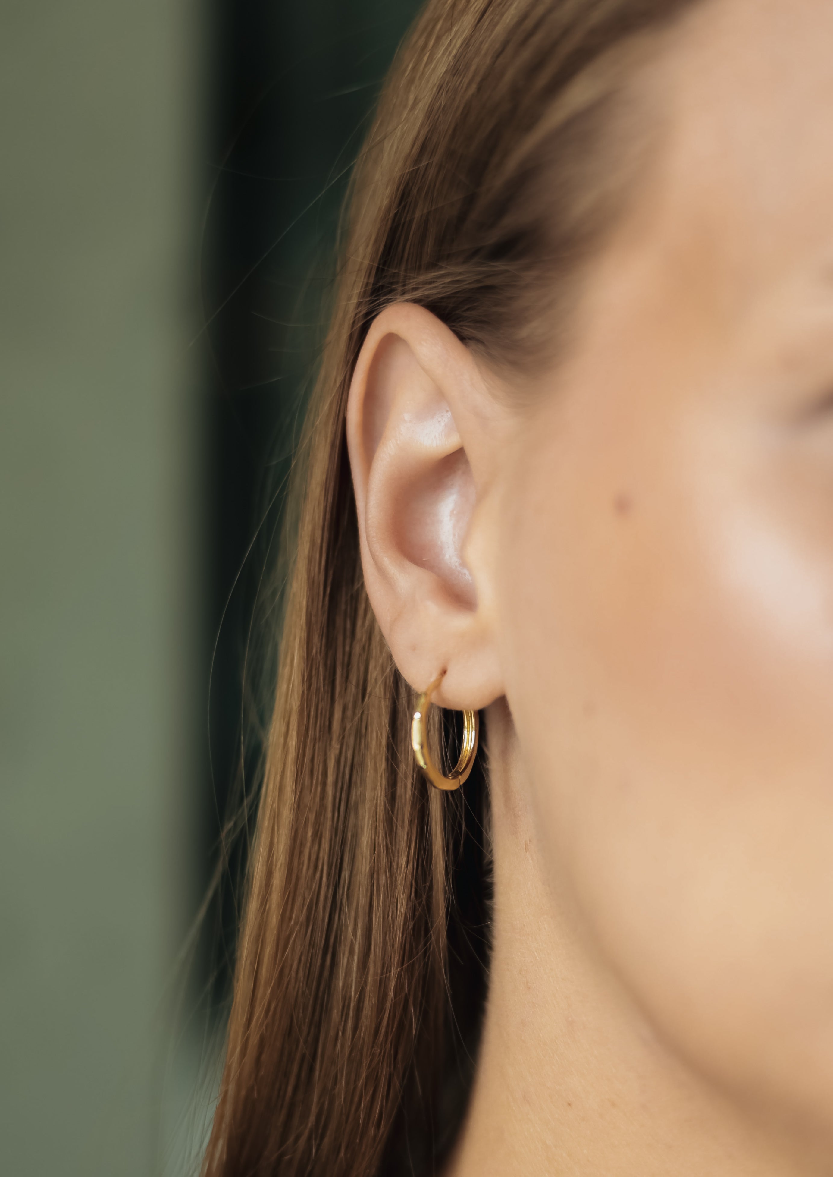Sedy Jewelry Gold Plated Hoop Earrings, 18mm Small Huggie Hoops